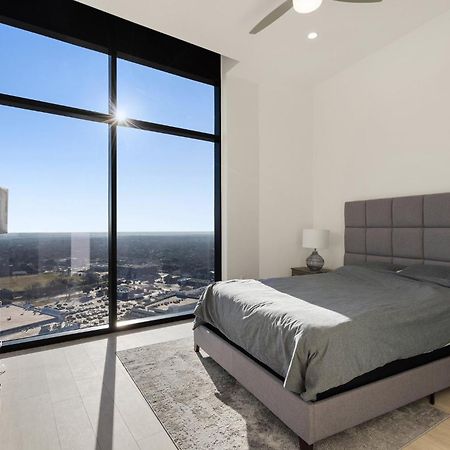 Luxurious Penthouse With Stunning Dallas Views Apartment Exterior photo